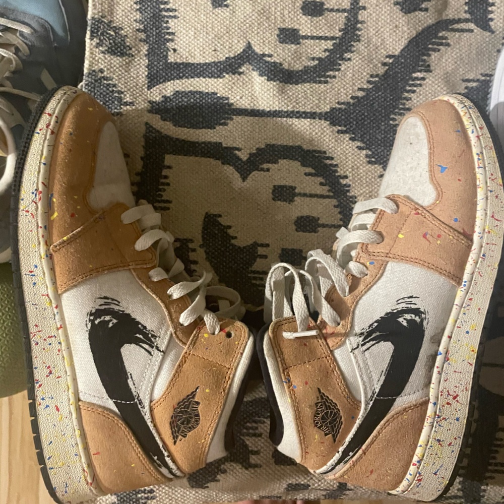 Jordan 1 High Tops “Paint Splatter”